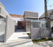 Casa para Venda, em Curitiba, bairro Sitio Cercado, 2 dormitórios, 1 banheiro, 2 vagas