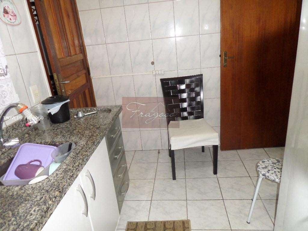 Sobrado à venda com 3 quartos, 70m² - Foto 23