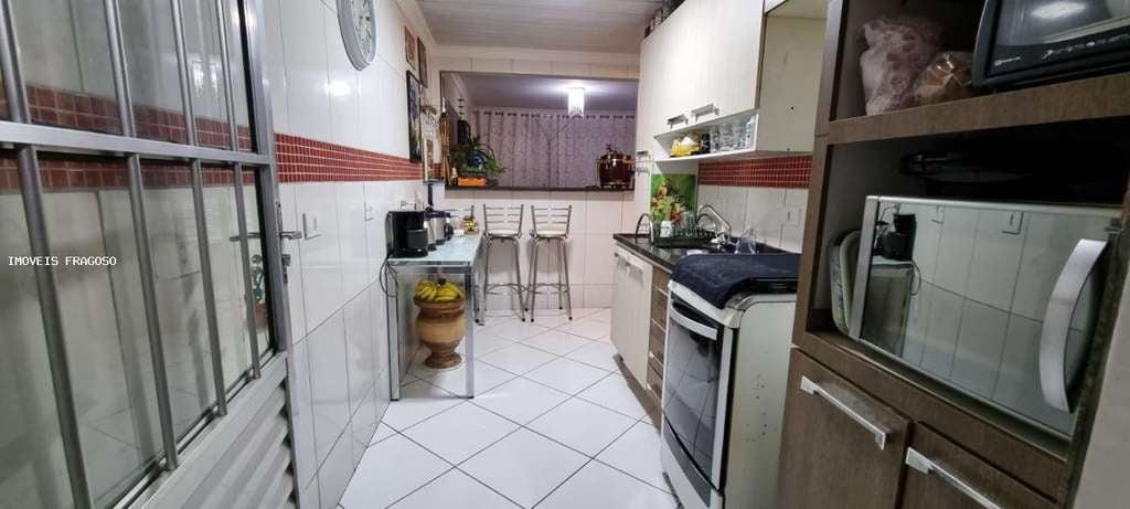 Sobrado à venda com 3 quartos, 55m² - Foto 8