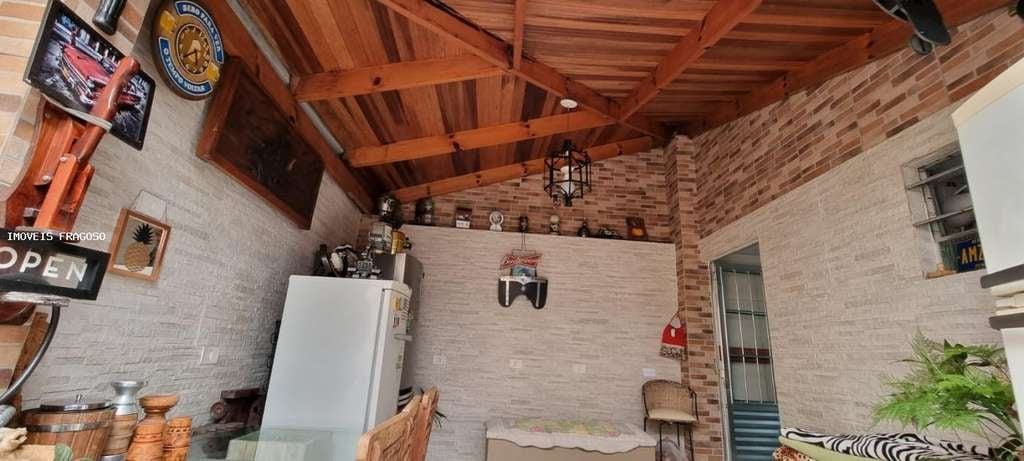 Sobrado à venda com 3 quartos, 55m² - Foto 25