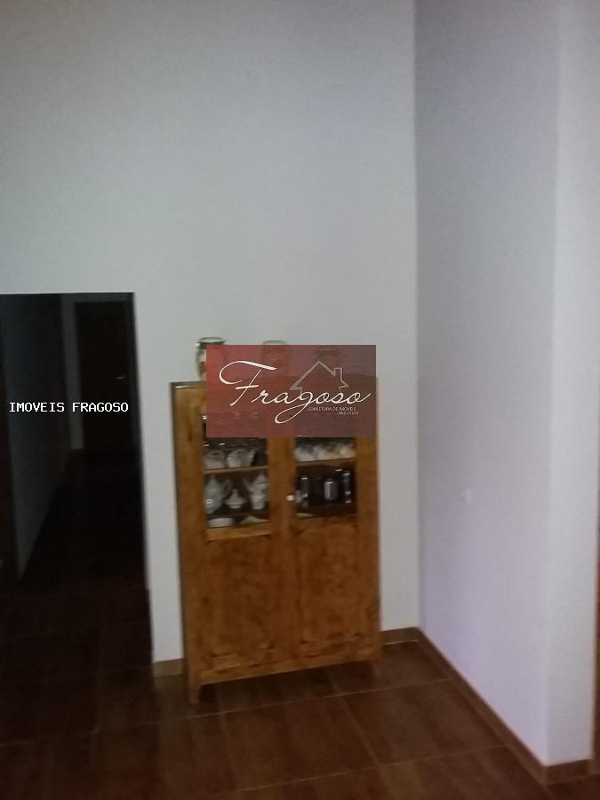 Chácara à venda com 3 quartos, 300m² - Foto 28