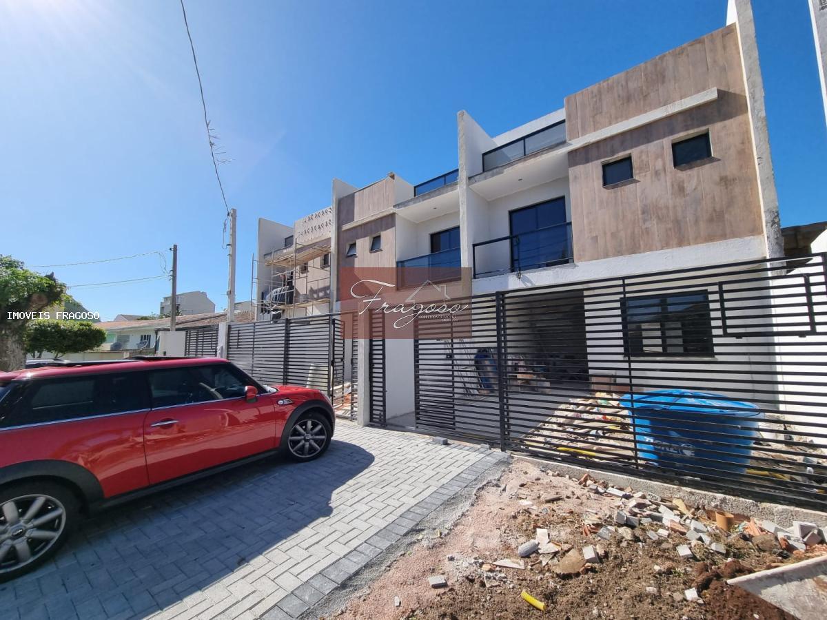 Sobrado à venda com 3 quartos, 110m² - Foto 1