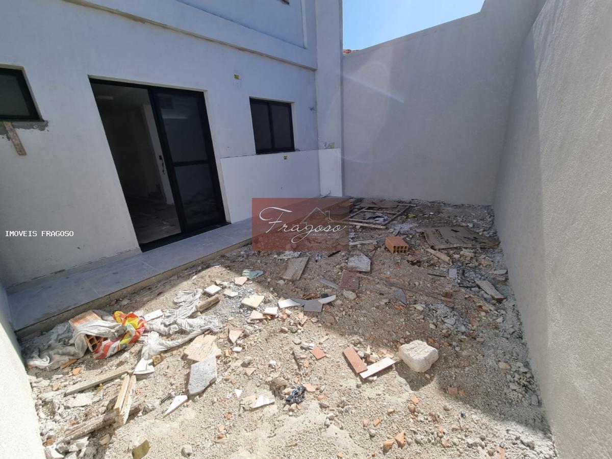 Sobrado à venda com 3 quartos, 110m² - Foto 14