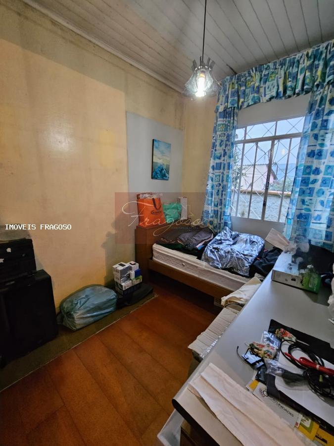 Casa à venda com 3 quartos, 364m² - Foto 14