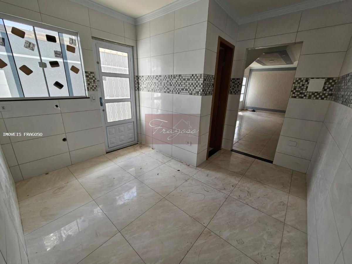 Sobrado à venda com 3 quartos, 75m² - Foto 14