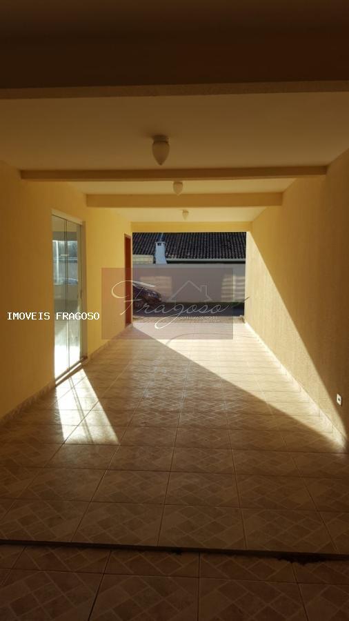 Sobrado à venda com 3 quartos, 180m² - Foto 4