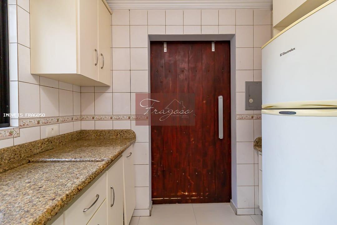 Sobrado à venda com 3 quartos, 135m² - Foto 25