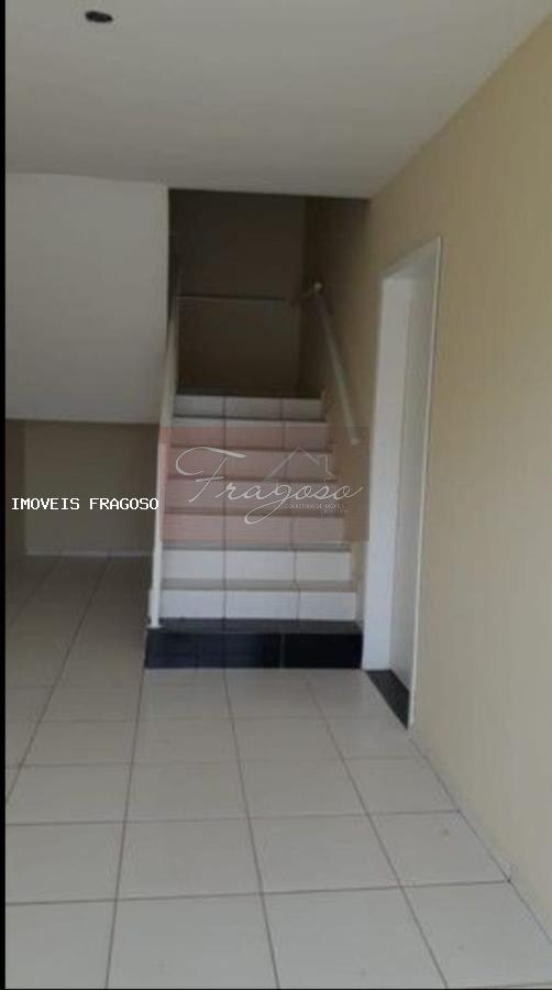 Apartamento à venda com 2 quartos, 62m² - Foto 7