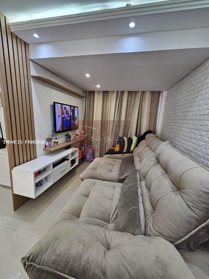 Sobrado à venda com 4 quartos, 70m² - Foto 8