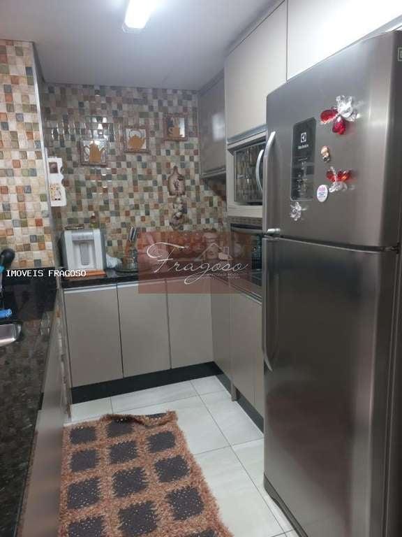 Sobrado à venda com 4 quartos, 200m² - Foto 35