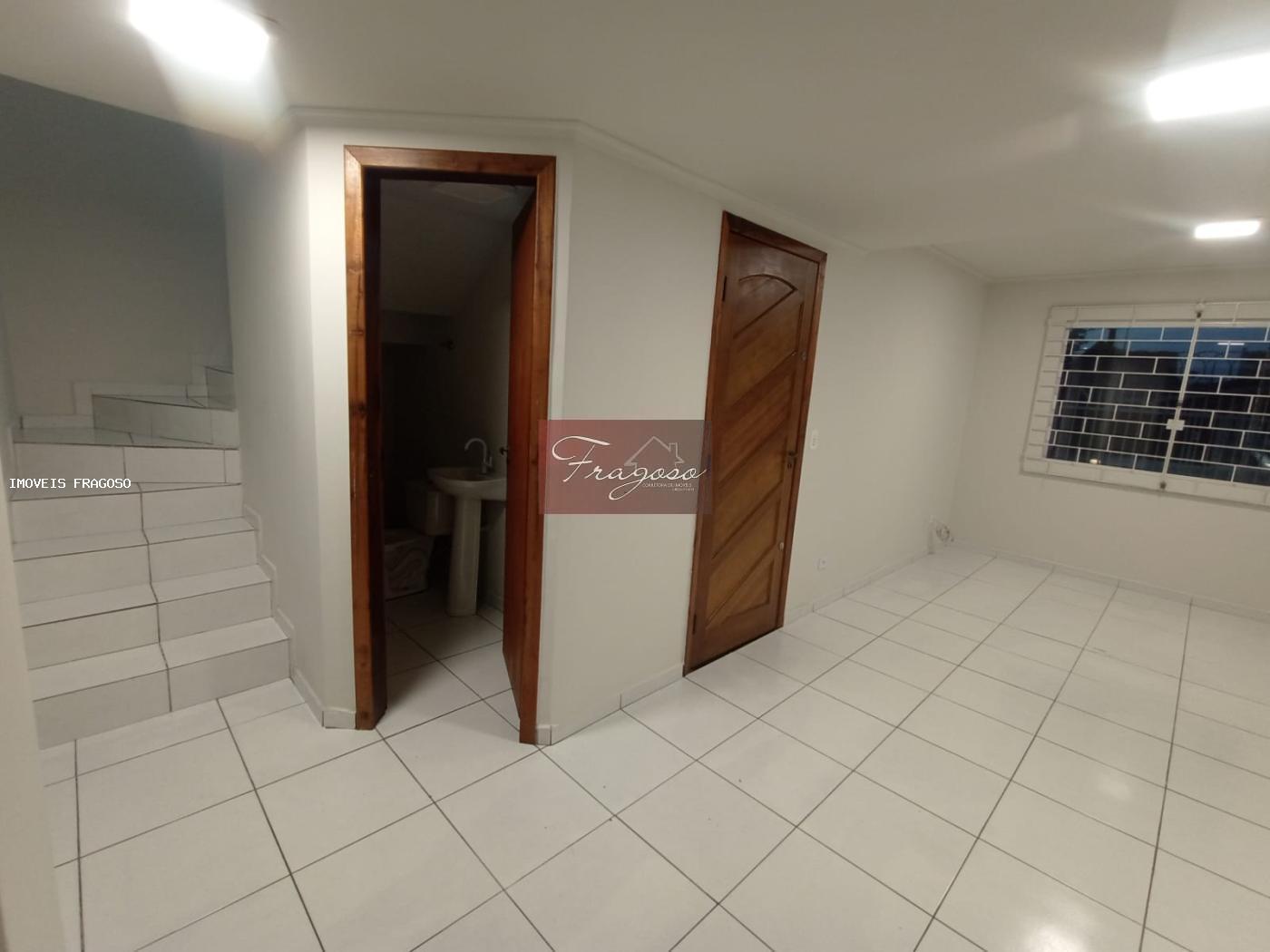 Sobrado à venda com 3 quartos, 76m² - Foto 9