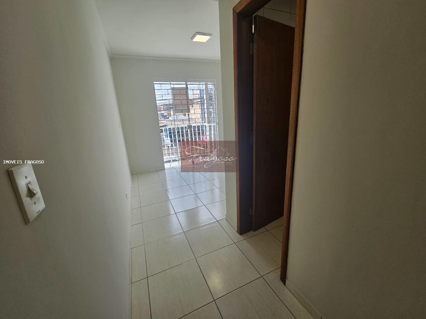 Sobrado à venda com 3 quartos, 76m² - Foto 25