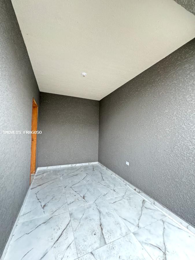 Sobrado à venda com 3 quartos, 74m² - Foto 2