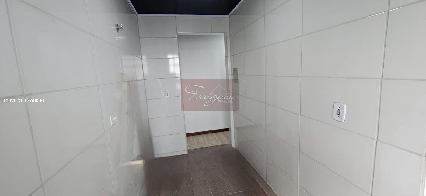 Apartamento à venda com 2 quartos, 46m² - Foto 16